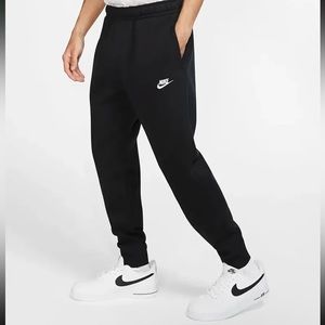 Nike Sportswear Club Fleece Joggers In Black BV2671-063 Small sweatpants
